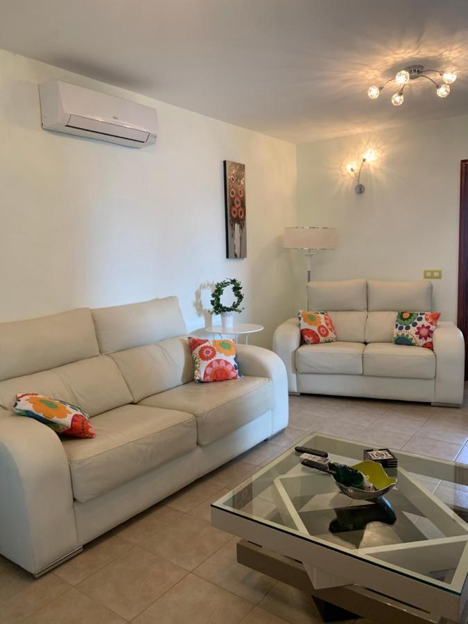 Lovely Villa Nico Playa Blanca, Hot Tub, Communal Pool ภายนอก รูปภาพ