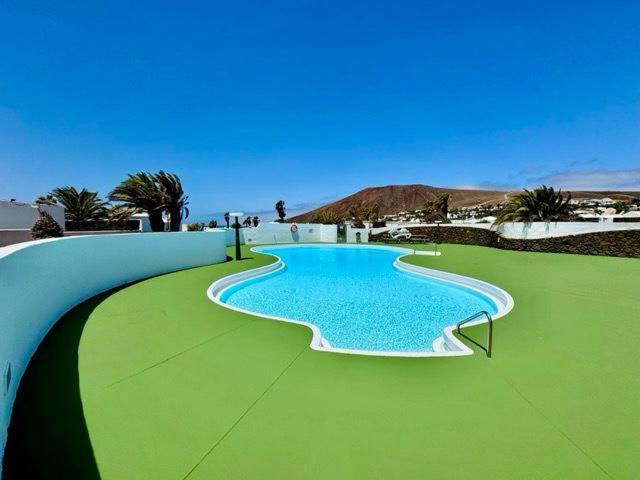 Lovely Villa Nico Playa Blanca, Hot Tub, Communal Pool ภายนอก รูปภาพ
